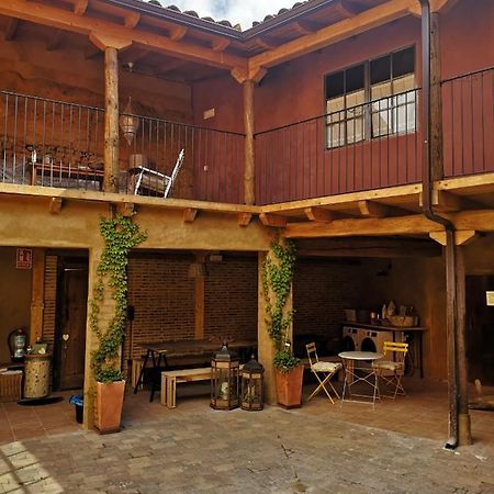 L' Abilleiru Albergue Rural Santibanez de Valdeiglesias Kültér fotó