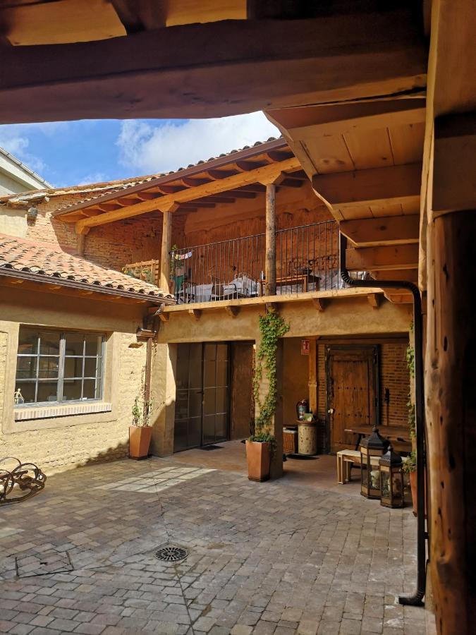 L' Abilleiru Albergue Rural Santibanez de Valdeiglesias Kültér fotó