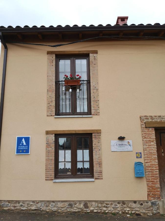 L' Abilleiru Albergue Rural Santibanez de Valdeiglesias Kültér fotó