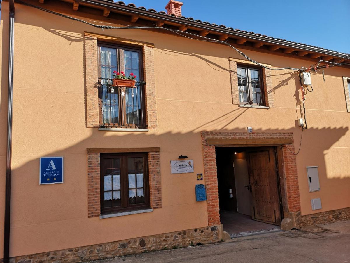 L' Abilleiru Albergue Rural Santibanez de Valdeiglesias Kültér fotó