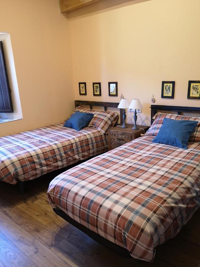 L' Abilleiru Albergue Rural Santibanez de Valdeiglesias Kültér fotó